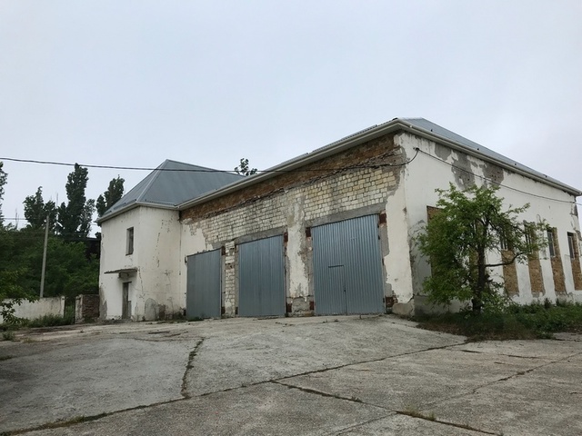 комплекс нежилых зданий и сооружений свободного назначения в г. Старый Крым