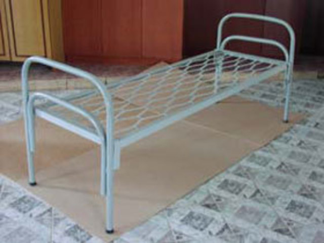 Кровати на металлокаркасе по низкой цене