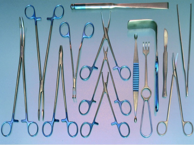 Медицинские инструменты и расходные материалы
