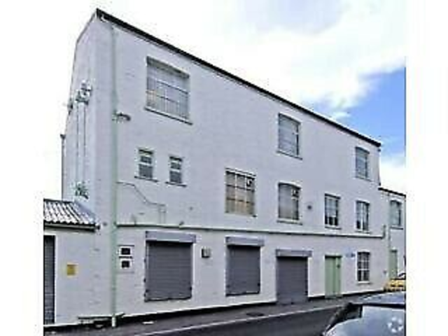 Industrial Unit To Rent Central Stockport