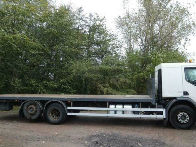 2008 Volvo FE 280 26 tonne flatbed truck for sale